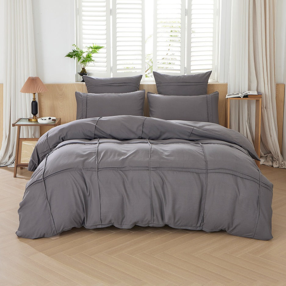 Brushed Striped and Grid Pattern 3-Piece Bedding Set – Pillowcases and Duvet Cover, Soft, Comfortable, and Skin-Friendly