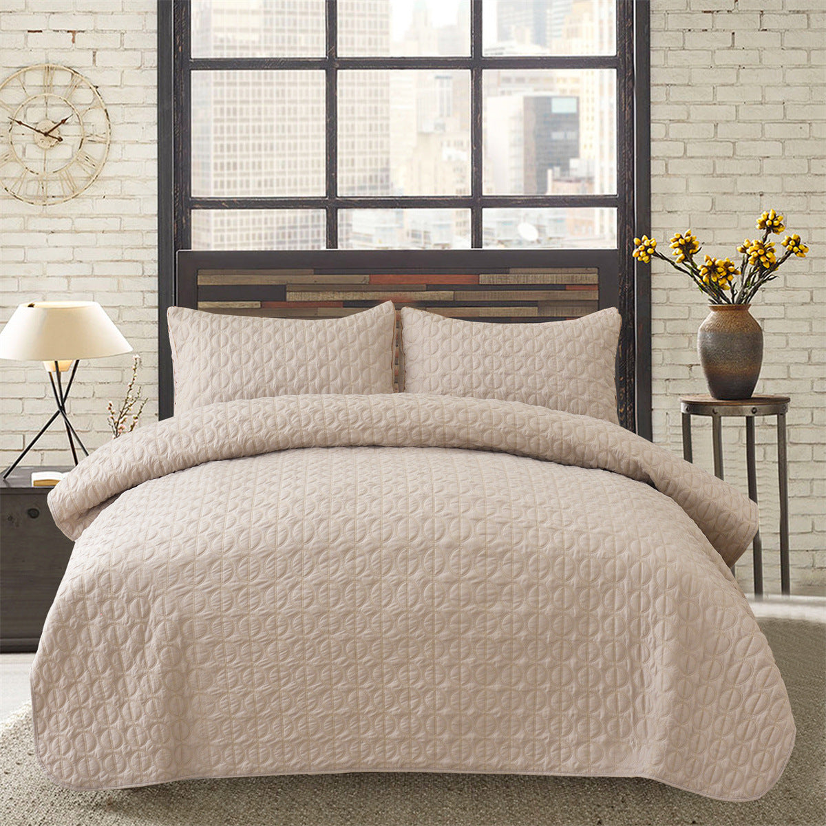 Quilt and Pillowcase 3-Piece Set