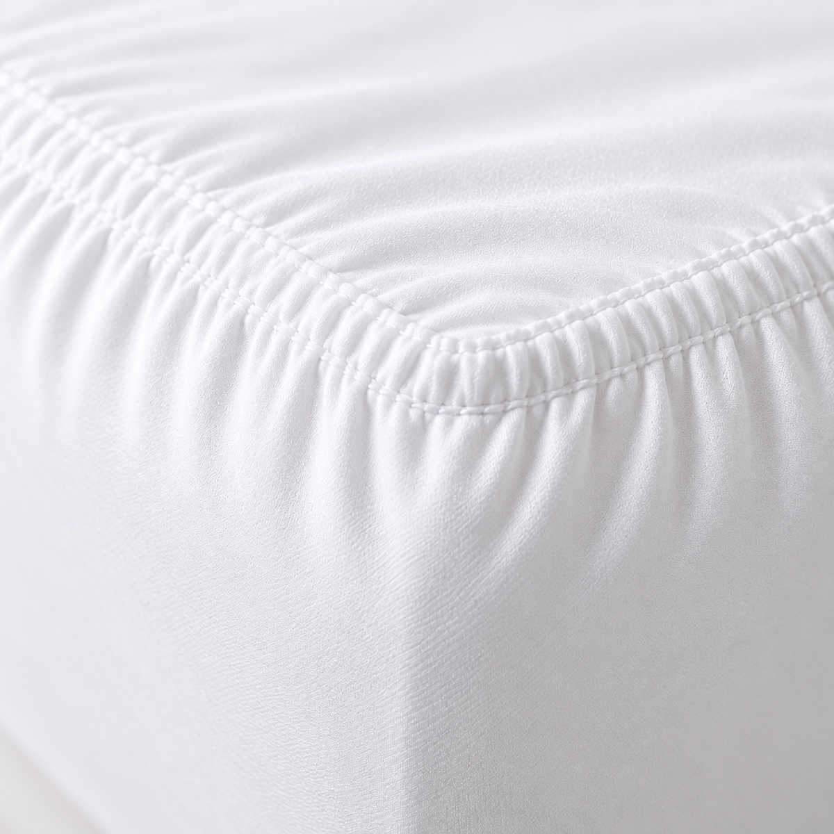 Deep Pocket Microfiber Fitted Sheet, White — detail