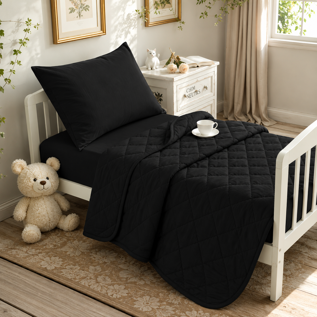 4-Piece Toddler Bedding Set – Black