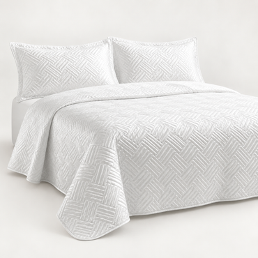 Geometric Satin Quilt Set, White — main