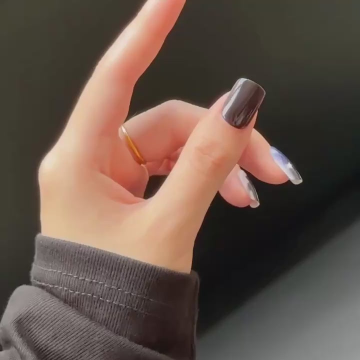 Black Cat and Moon Press-On Nails – Midnight Square, 24pcs · wear test
